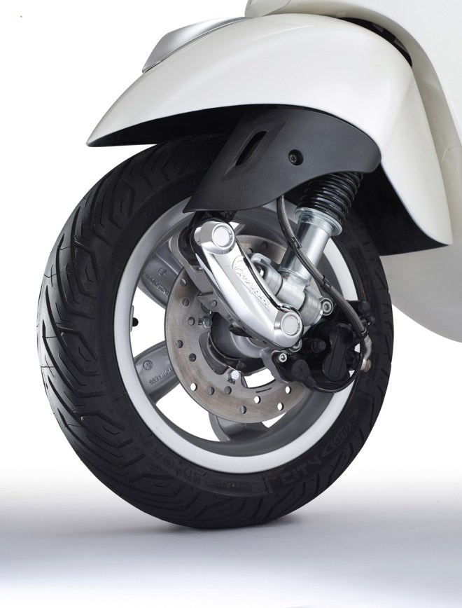 Vespa-Primavera-Detalle-03