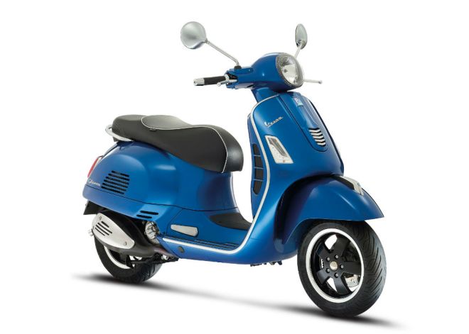 New-Vespa-GTS-Super-2014-01