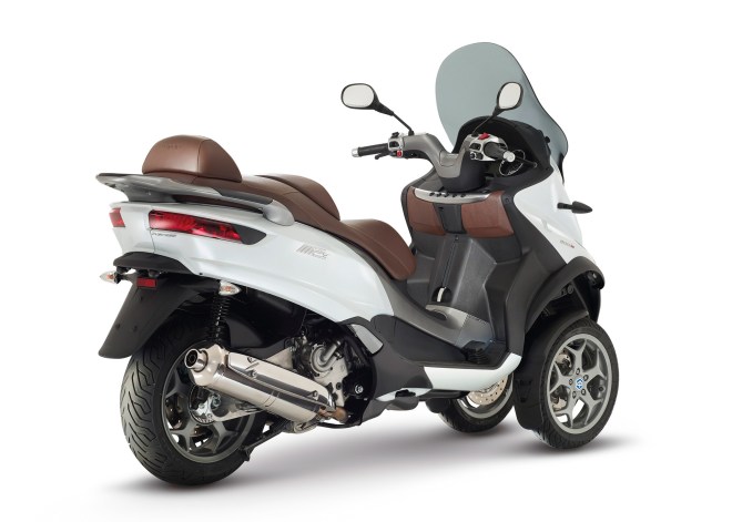 02_New_Piaggio_Mp3