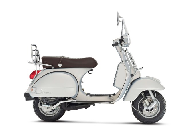 Vespa-PX_Touring-125-150-grigio-seta-02