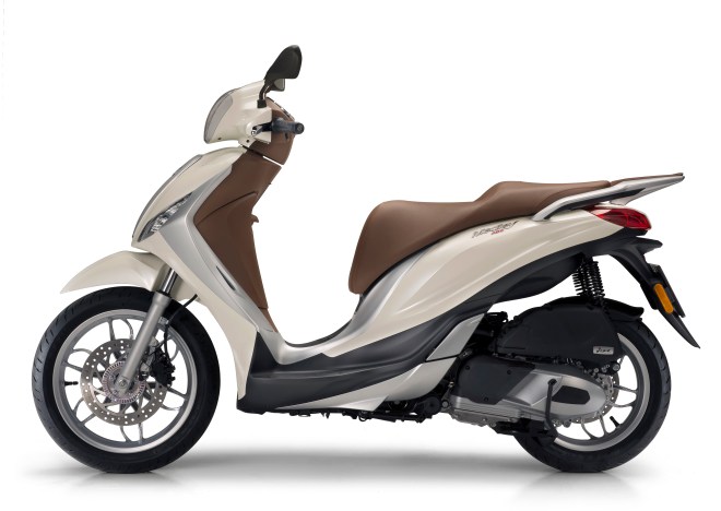 Piaggio Medley 150 bianco 2016 laterale sx