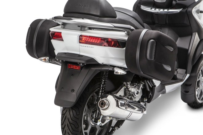 098 MP3 Side thermoformed cases